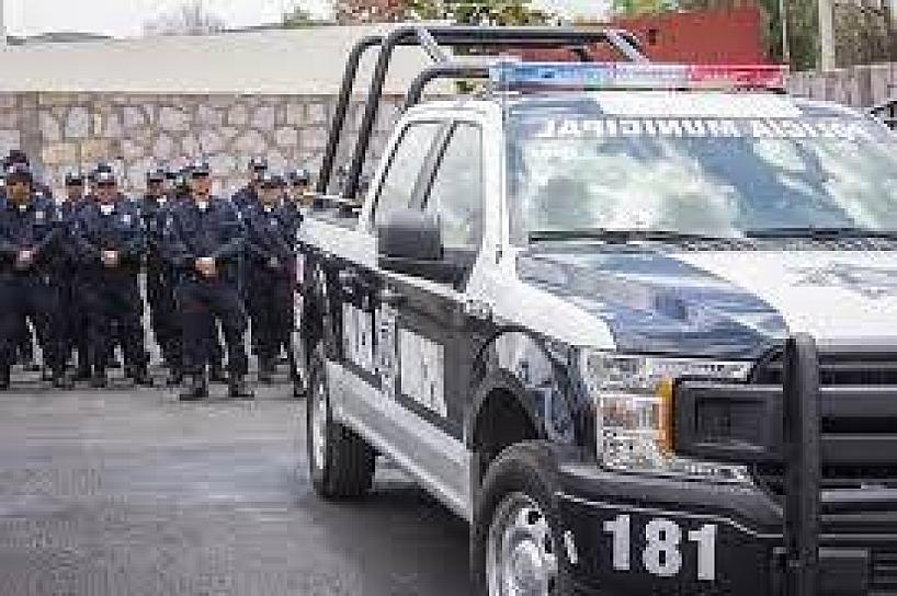 DETIENEN A CUATRO HOMBRES POR ROBO; INTENTARON ENTRAR A UN DOMICILIO CATEADO
