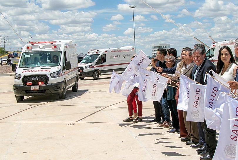 ENTREGA BENEFICENCIA PÚBLICA 30 AMBULANCIAS, EQUIPO MÉDICO Y APOYOS FUNCIONALES PARA ZACATECAS 