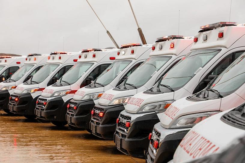 ENTREGA GOBERNADOR 22 AMBULANCIAS Y EQUIPO MÉDICO