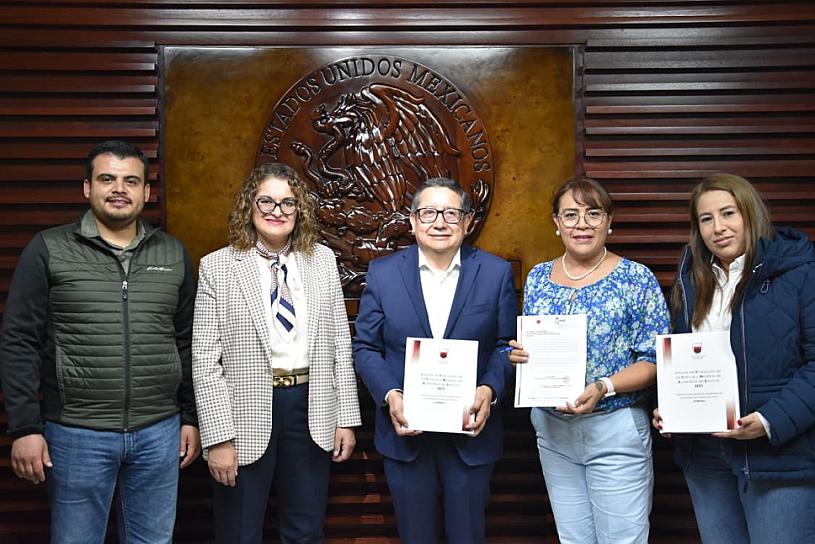 ENTREGA GOBIERNO DE ZACATECAS INFORME DE AUSTERIDAD 2023 A LA LXIV LEGISLATURA
