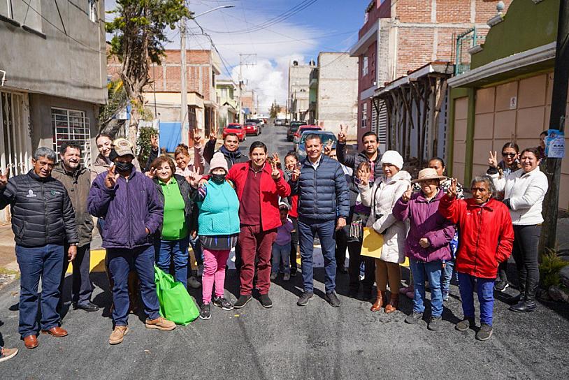 ENTREGA JORGE MIRANDA REENCARPETAMIENTO DE CALLES EN JARDINES DEL SOL 
