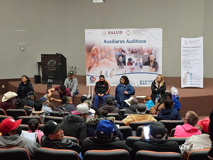 ENTREGAN APARATOS AUDITIVOS A 14 LORETENSES 