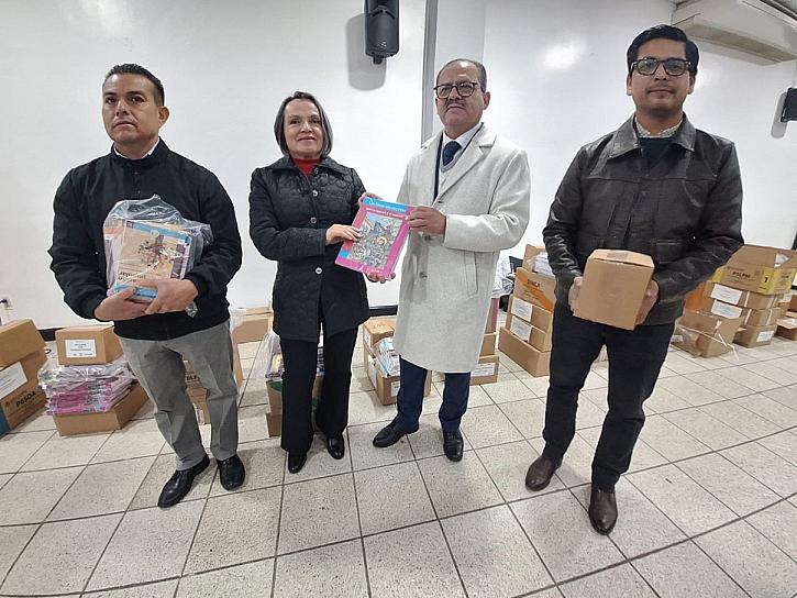 Entregan Biblioteca SEP Centenario 2024 a los CAM de Zacatecas