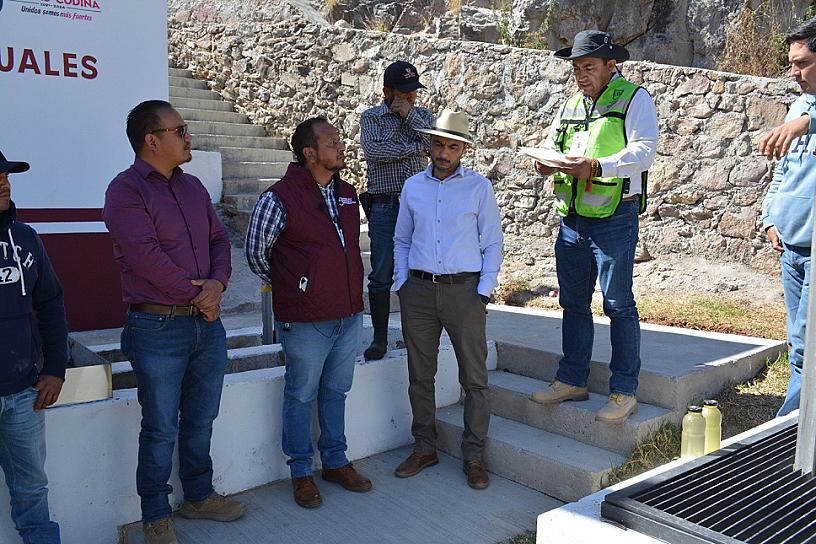 ENTREGAN COLECTOR DE AGUAS NEGRAS EN GENARO CODINA 