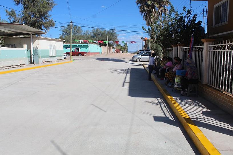 ENTREGAN LA PRIMER PAVIMENTACIÓN EN LA COMUNIDAD DE LAS ESPERANZAS
