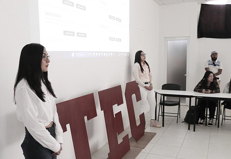 ENTREGAN PLATAFORMA DE SEGUIMIENTO DE ALERTA A LA VIOLENCIA DE GÉNERO CONTRA MUJERES 