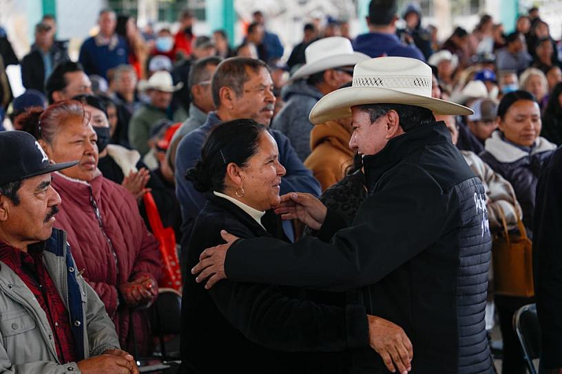 ENTREGAN TARJETAS DEL BIENESTA EN RÍO GRANDE; 