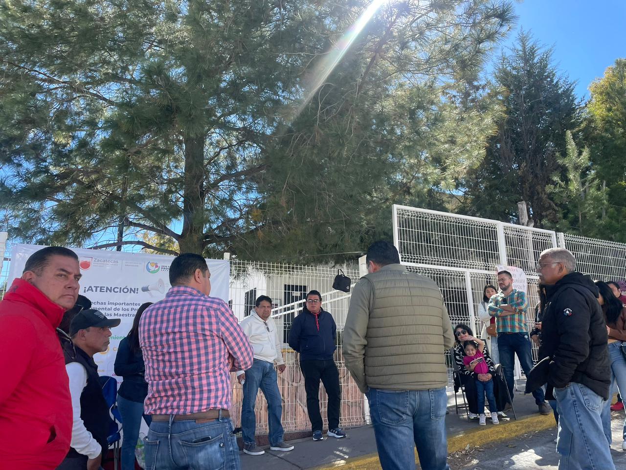 MANTIENE CAM LA TOMA DE LA SEDUZAC