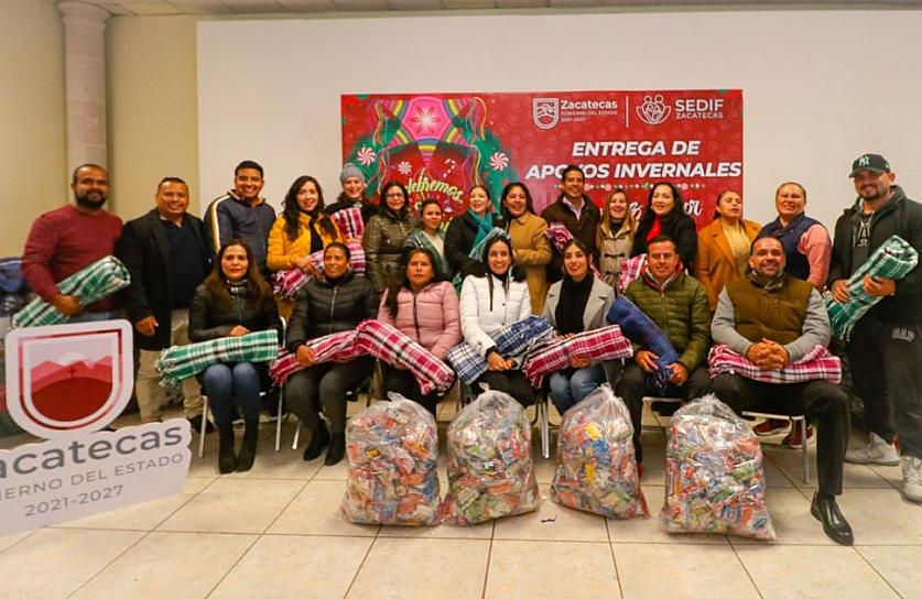 ENTREGA SEDIF MÁS DE 35 MIL APOYOS EN PROGRAMA INVERNAL