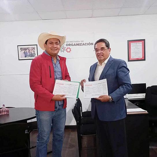 Entrega Vanguardia Juvenil Agrarista 162 afiliaciones