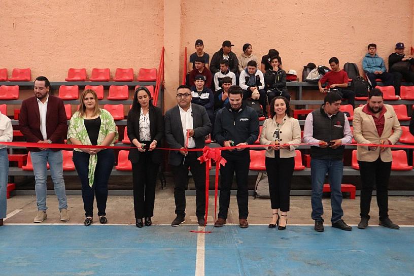 Equipa Gobierno de Zacatecas auditorio municipal de Monte Escobedo