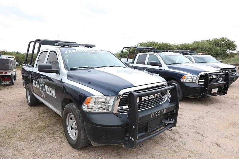 EQUIPAN A POLICÍAS MUNICIPALES DE LA REGIÓN OESTE Y NORESTE DE ZACATECAS 