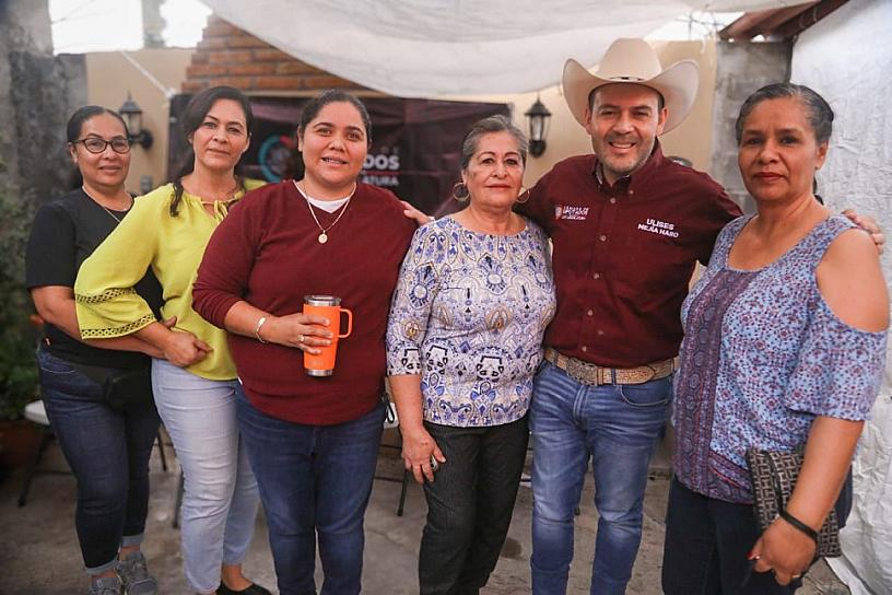 Escucha Ulises Mejía necesidades de jalpenses