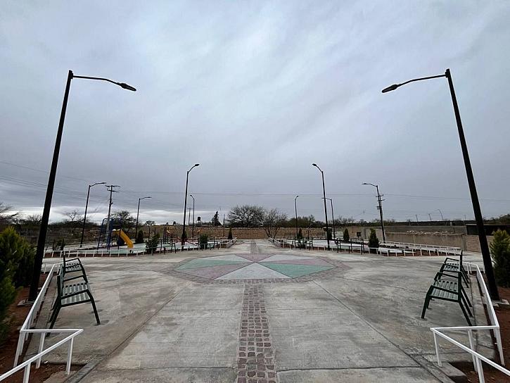 ESTRENAN PLAZA EN COMUNIDAD FRESNILLENSE