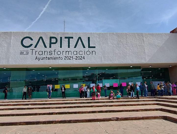 EXIGEN ARTESANOS MÁS ESPACIO PARA VENDER SUS PRODUCTOS