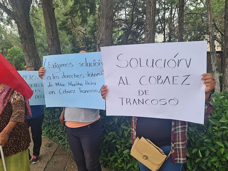 EXIGEN REINSTALACIÓN DE DIRECTORA Y SUBDIRECTOR DE COBAEZ TRANCOSO