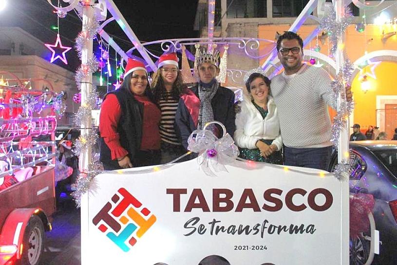 EXITOSO DESFILE NAVIDEÑO 2022 EN TABASCO 