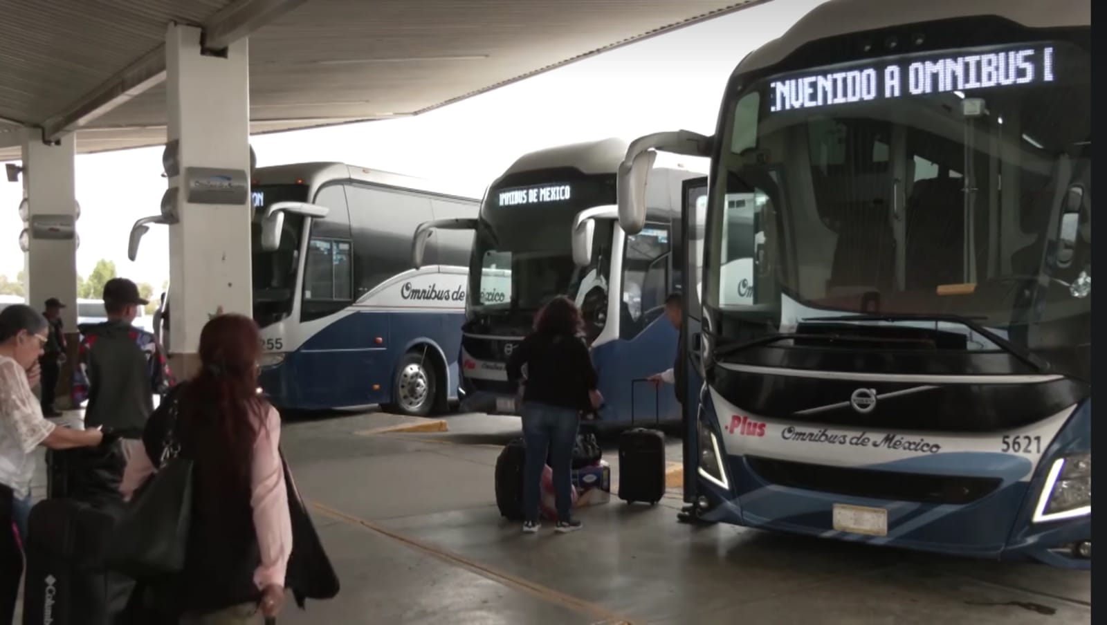PESE A HECHOS RECIENTES EN VILLANUEVA, CENTRAL DE AUTOBUSES MANTIENE SALIDAS ACTIVAS Y REFUERZA VIGILANCIA