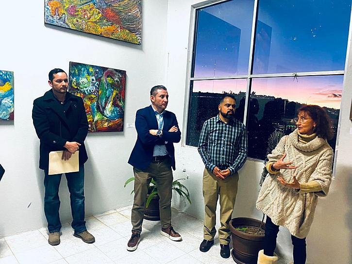 EXPONEN PINTURA SENSORIAL “A TRAVÉS DEL TIEMPO”