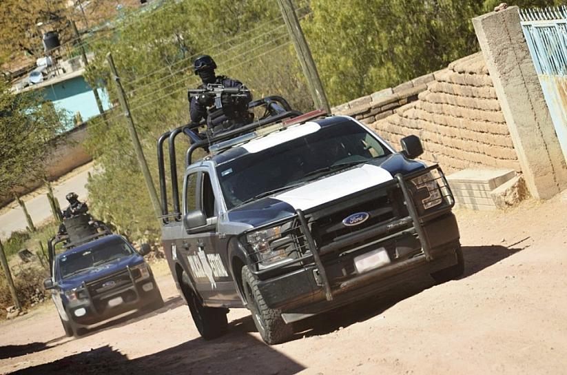 RESCATAN POLICÍAS A VÍCTIMA DE EXTORSIÓN EN OJOCALIENTE