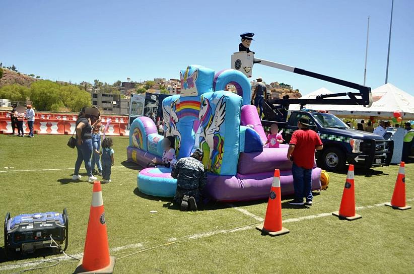 FESTEJA LA SSP A NIÑOS ZACATECANOS 