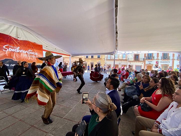 FESTEJAN EL “DÍA DEL SOMBRERETENSE Y LA SOMBRERETENSE”