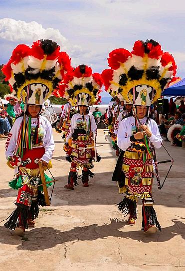 FIELES FESTEJAN A SAN PANTALEÓN Y AGRADECEN LOS FAVORES RECIBIDOS; REVIVEN UN PUEBLO DE GRAN HISTORIA 