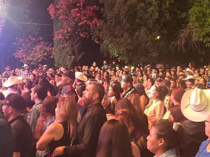 FIESTA DOMINICAL CON LA SONORA DINAMITA EN EL FESTIVAL JEREZ, CULTURA Y TRADICIÓN