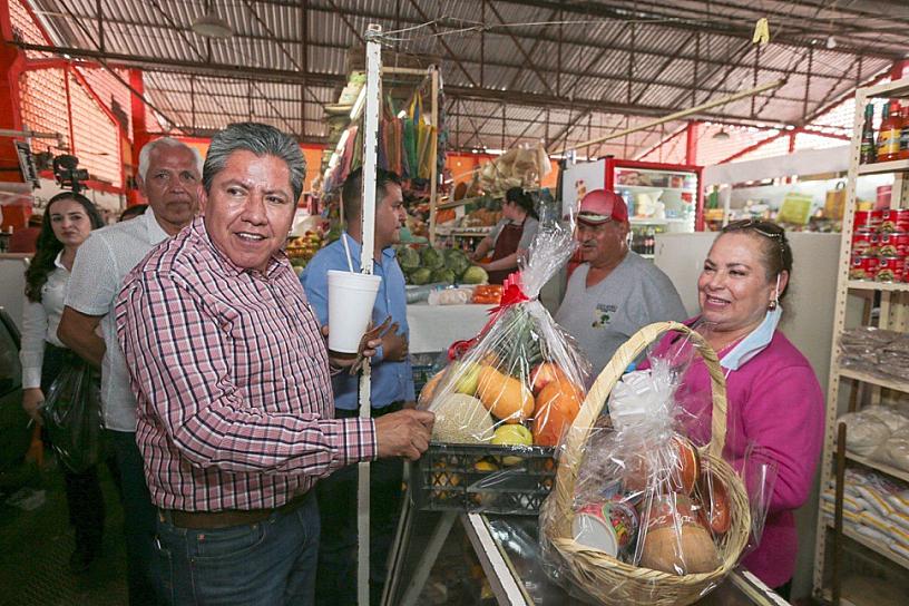 FIRMA DMA CONVENIO PARA CONSTRUCCIÓN DE UN MERCADO EN JALPA