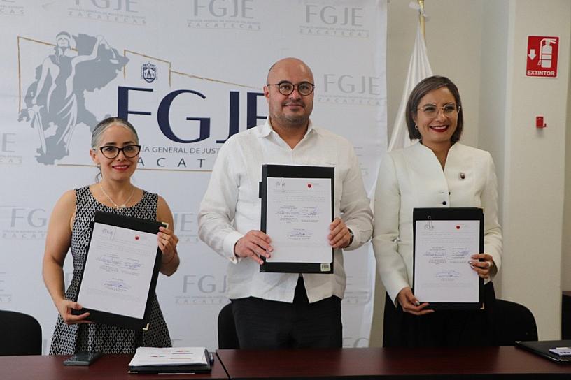 FIRMA FGJEZ CONVENCIO DE COLABORACIÓN PARA LA ATENCIÓN DE MUJERES EN SITUACIÓN DE VIOLENCIA 