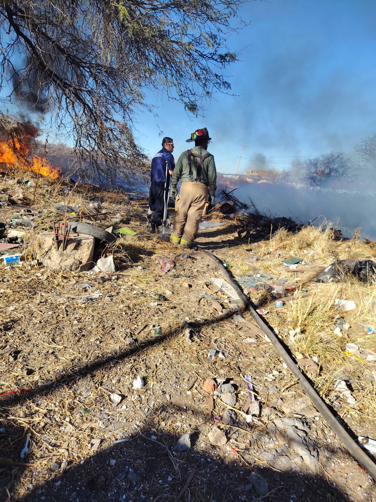 MANTIENE PROTECCIÓN CIVIL OPERATIVO CONTRA INCENDIOS