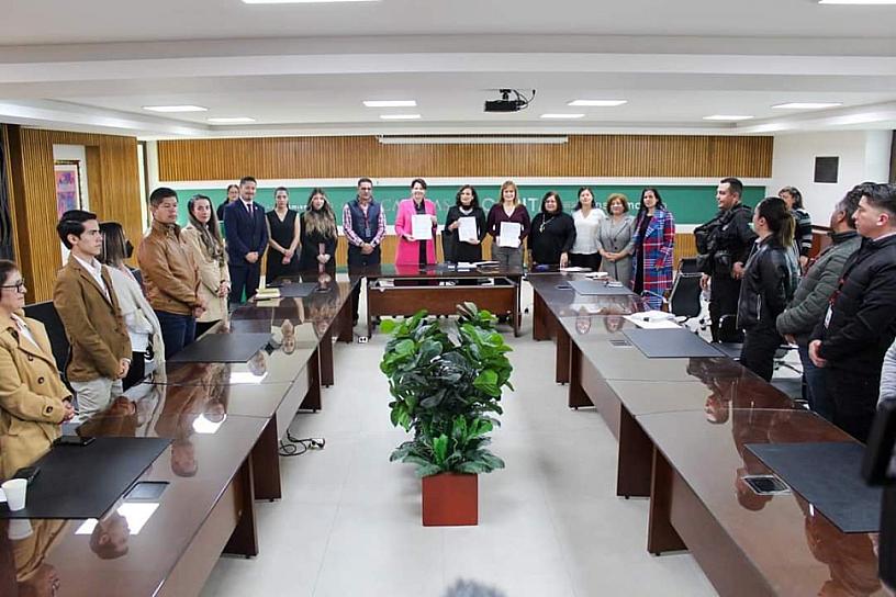 FIRMAN AYUNTAMIENTO DE ZACATECAS Y UAD CONVENIO DE COLABORACIÓN
