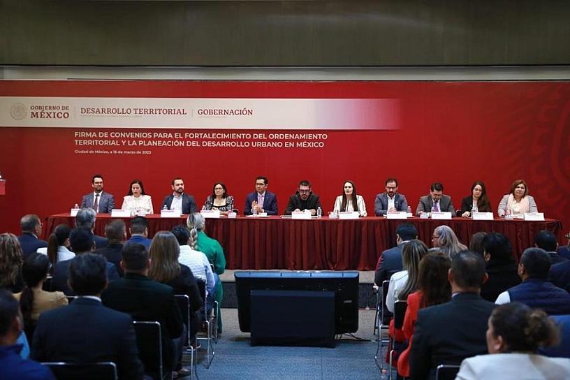 FIRMAN CONVENIO PARA ACTUALIZAR INSTRUMENTOS DE PLANEACIÓN TERRITORIAL