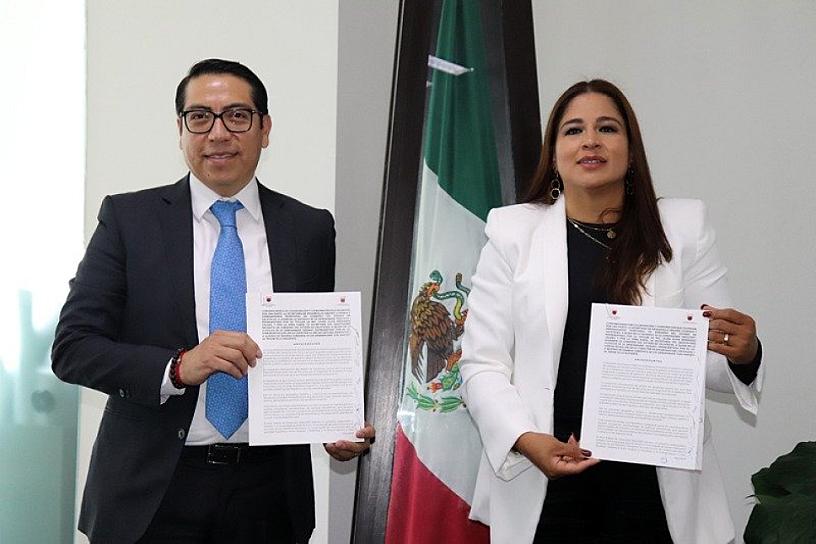 FIRMAN SEZAMI Y SEDUVOT CONVENIO DE COLABORACIÓN EN BENEFICIO DE MIGRANTES