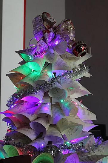 FOMENTAN LA NAVIDAD EN LA BIBLIOTECA CENTRAL DE LA UAZ
