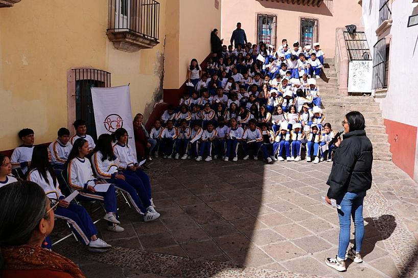 FOMENTA SIPINNA CONOCIMIENTO DE LOS DERECHOS HUMANOS