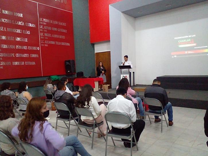 CLAUSURAN CHARLAS PRIÍSTAS EN ZACATECAS