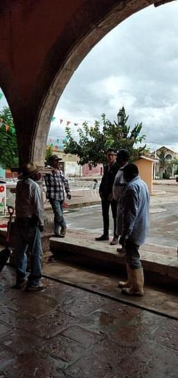 FUERTE TROMBA SE REGISTRA EN EL MEZQUITE, EN FRESNILLO 