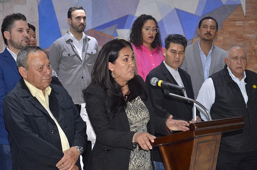 SE DEBILITA EL PT Y EL PES; SE ADHIEREN FUERZAS POLÍTICAS AL PRD