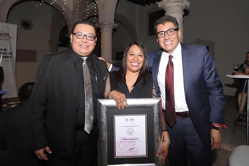 GANA CECILIA PALACIOS, REPORTERA DE ECODIARIO, CONCURSO DE PERIODISMO 