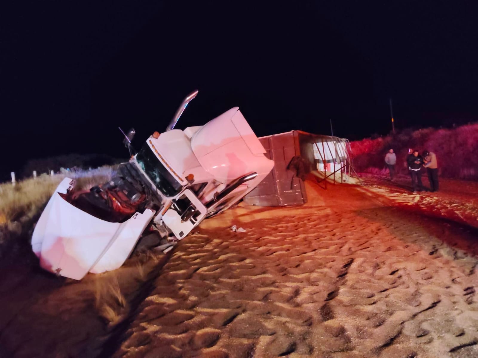 Reportan un muerto tras choque en carretera 45 