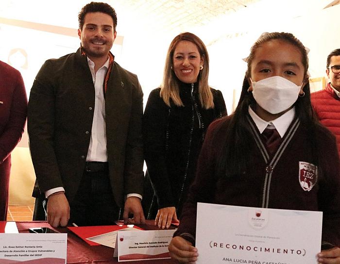 GANA NIÑA ZACATECANA CONCURSO NACIONAL DE DIBUJO 