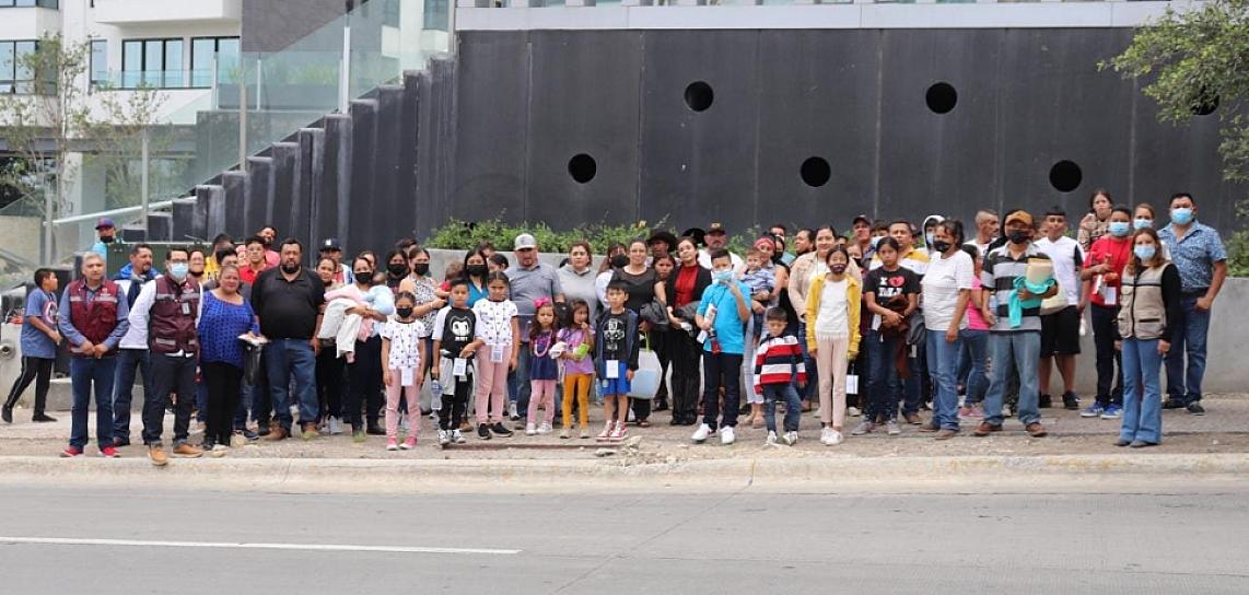 GESTIONA GOBIERNO FERIA DE PASAPORTES ESTADOUNIDENSE PARA 50 ZACATECANOS 