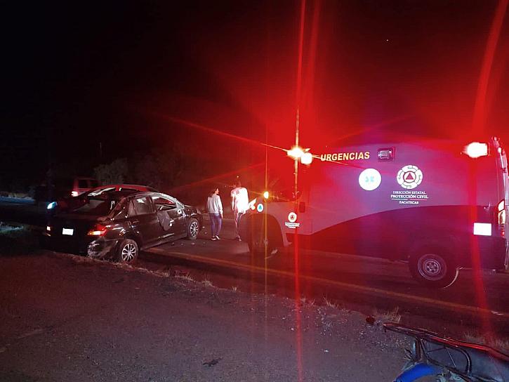 GILBERTO SALE ILESO TRAS VOLCAR SU AUTO