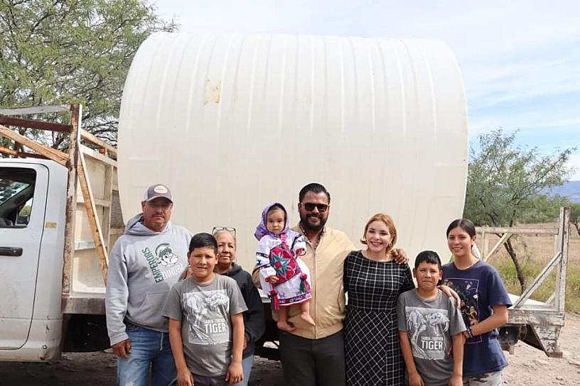 GIL MARTÍNEZ SE ENCAMINA A LA REELECCIÓN