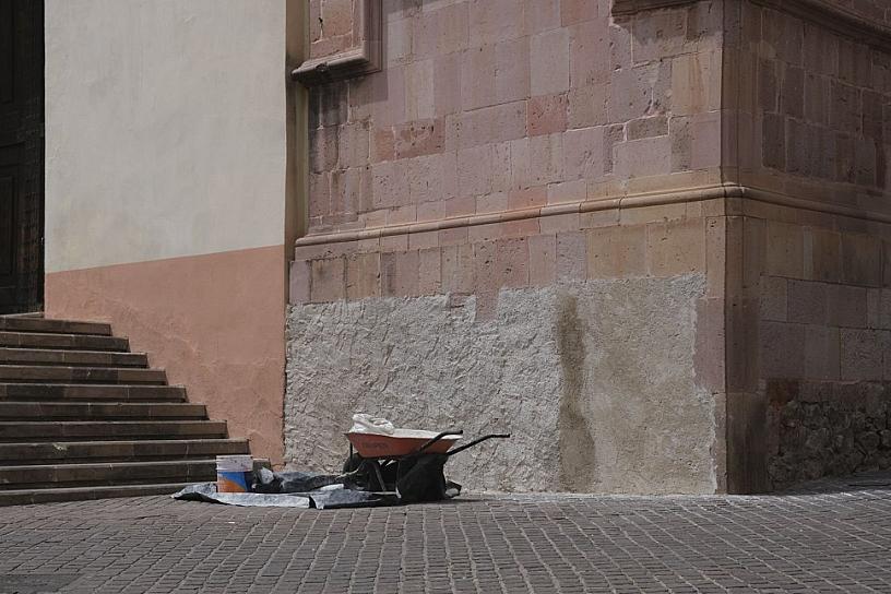 Gobiernos de México y de Zacatecas dan mantenimiento al Antiguo Templo de San Agustín 