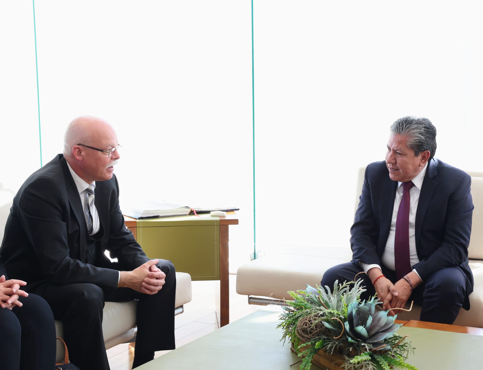 FORTALECERÁN SECTORES ESTRATÉGICOS DAVID MONREAL Y CLEMENS VON GOETZE   