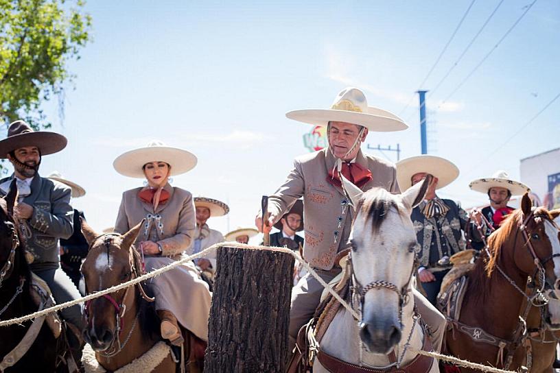 GRAN ÉXITO EL SÁBADO DE GLORIA EN JEREZ; FAMILIAR, SEGURO Y ALEGRE 