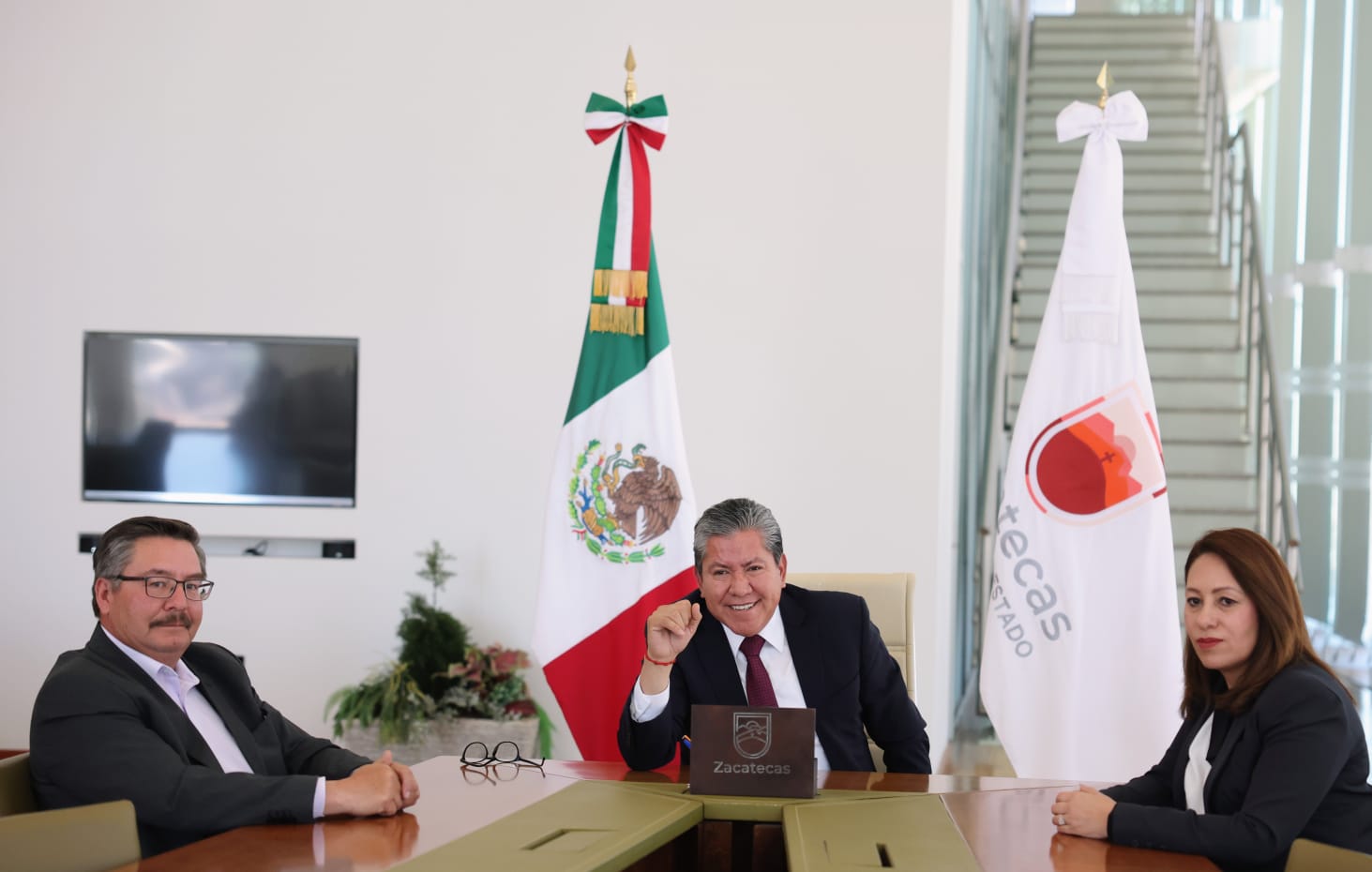 AVANZA LA UNIVERSALIZACIÓN DE LA SALUD: DAVID MONREAL