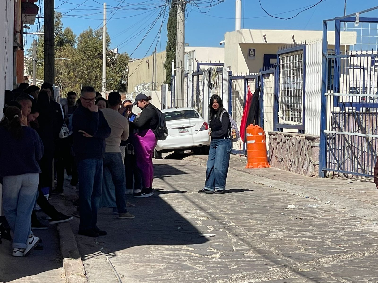 DENUNCIAN DOCENTES DEL CAM IMPOSICIÓN IRREGULAR
